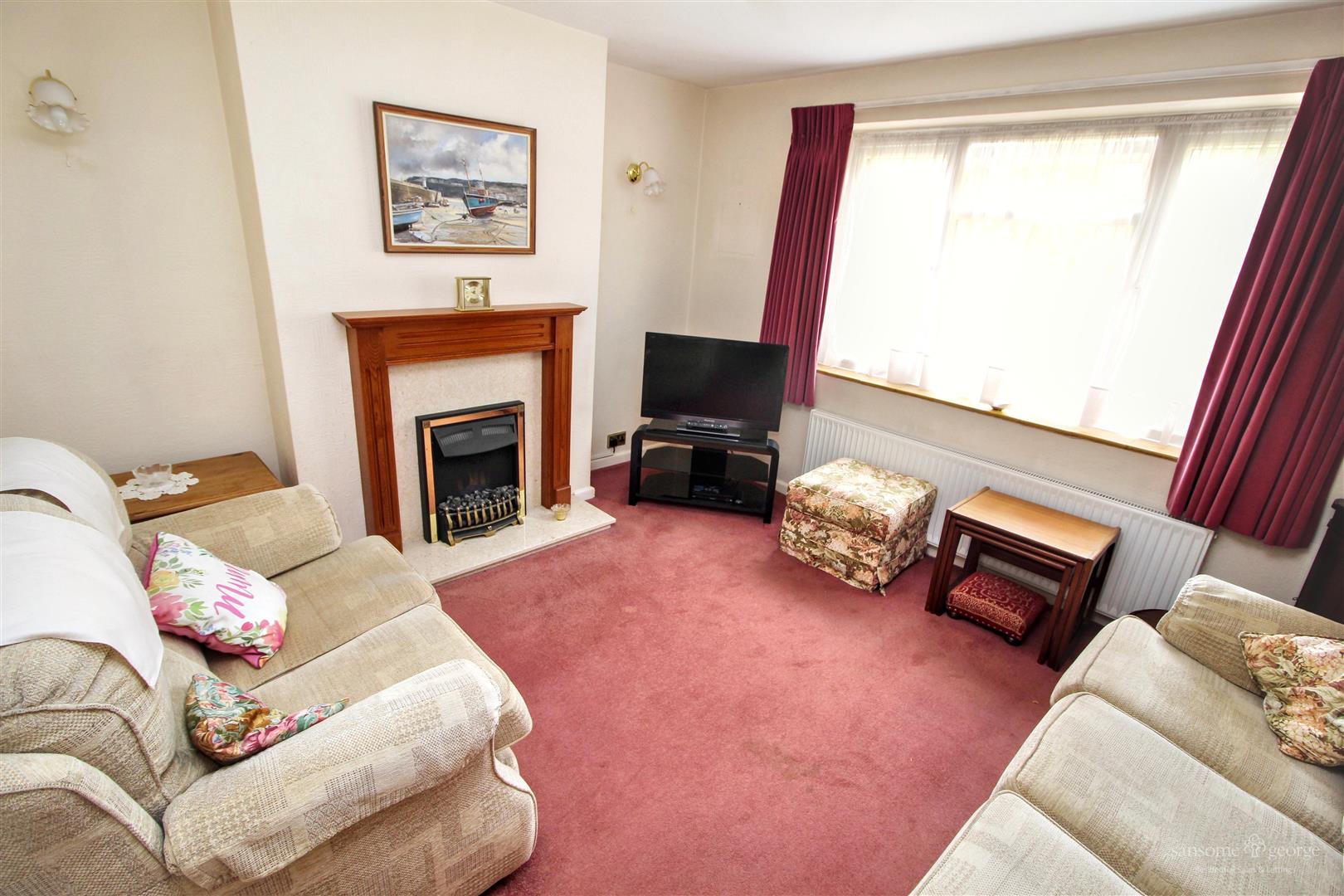 Fairford Road, Tilehurst, Reading